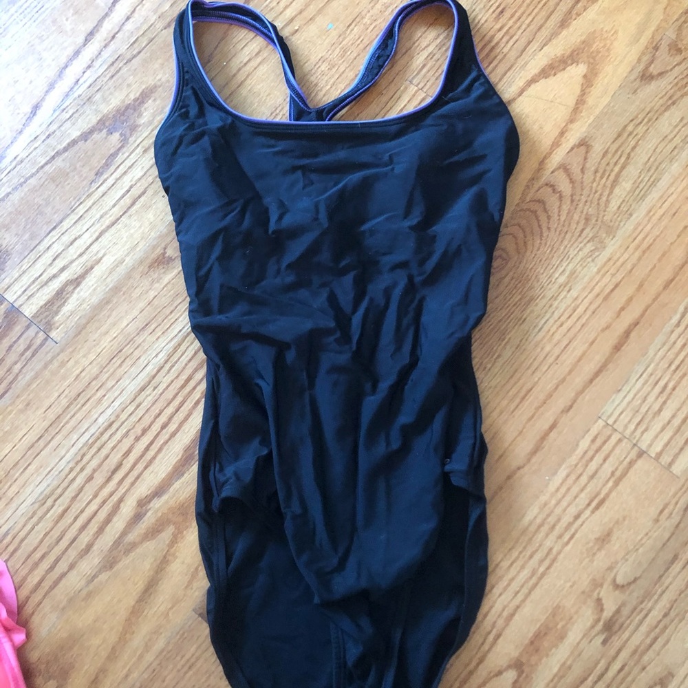 Speedo One Piece Keyhole Back Bathing Suit